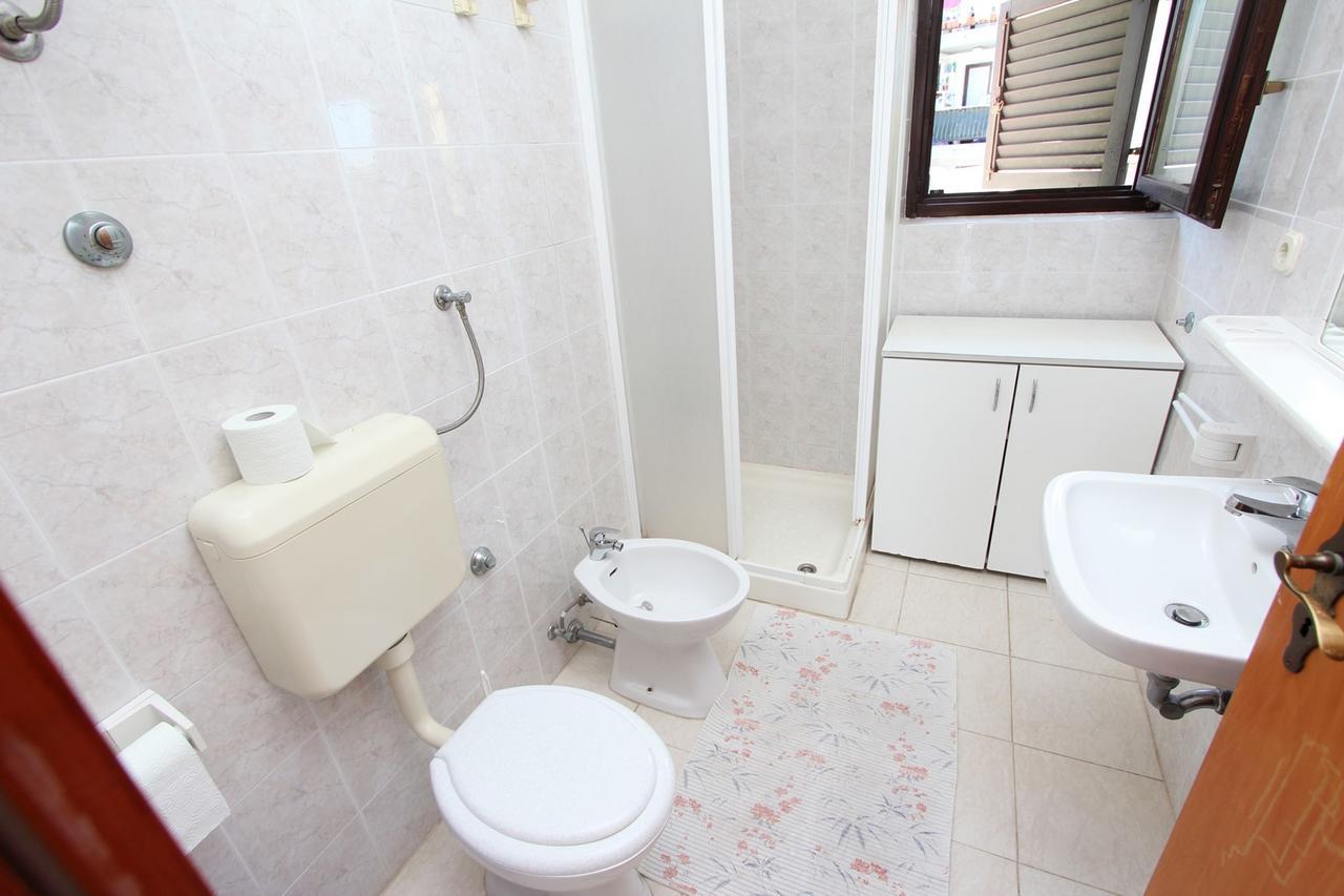 Apartments Tara Ровинь Экстерьер фото