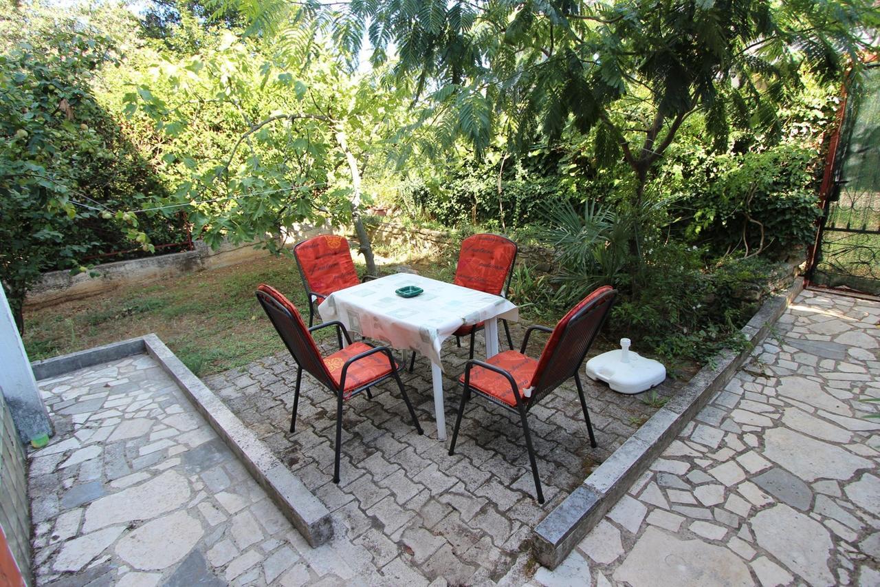 Apartments Tara Ровинь Экстерьер фото
