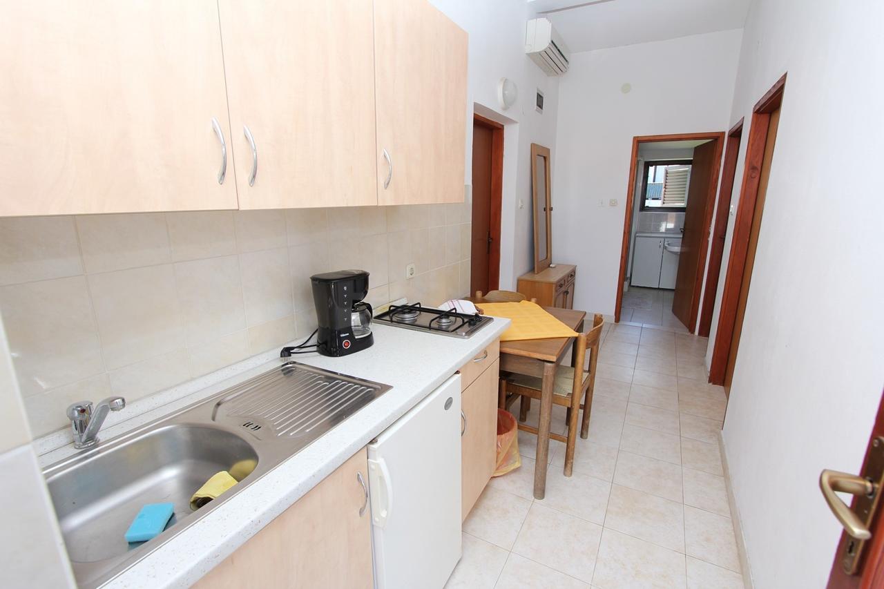 Apartments Tara Ровинь Экстерьер фото