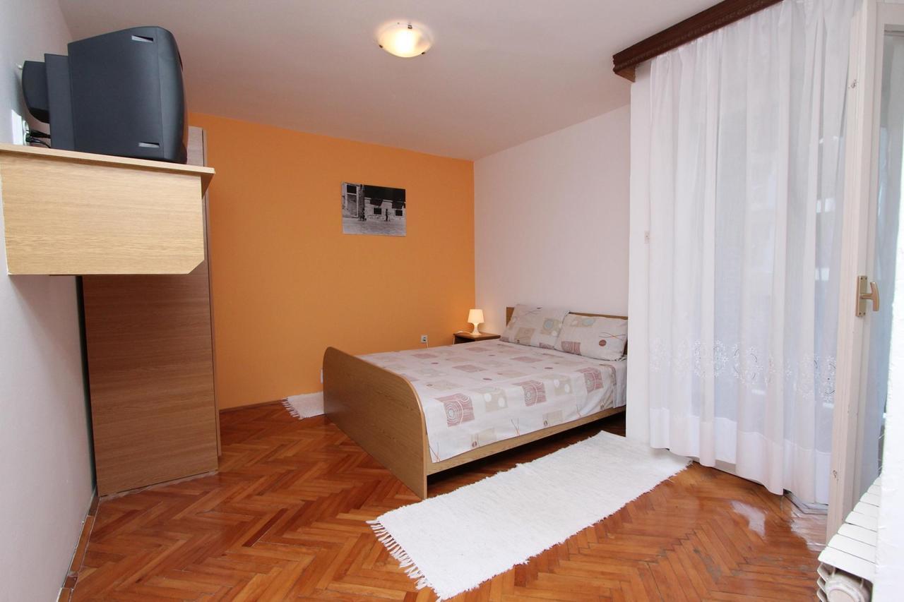 Apartments Tara Ровинь Экстерьер фото